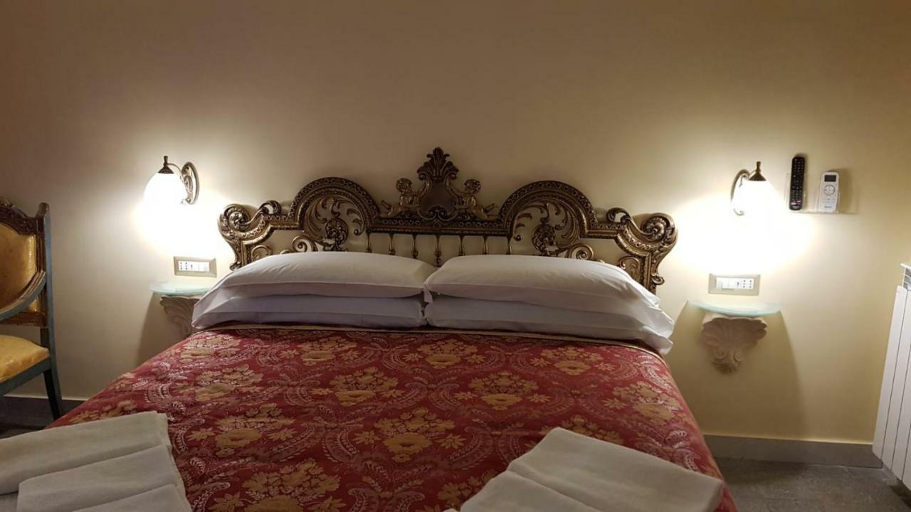 Residence San Mattia Naples Extérieur photo