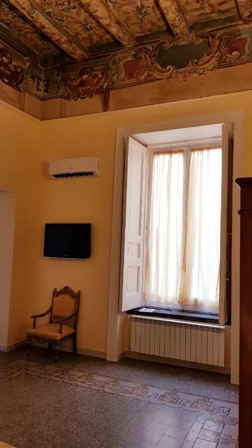 Residence San Mattia Naples Extérieur photo